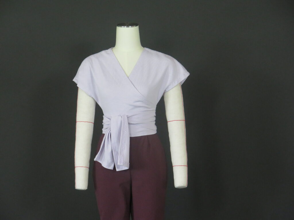 Das T-Shirt und das Top