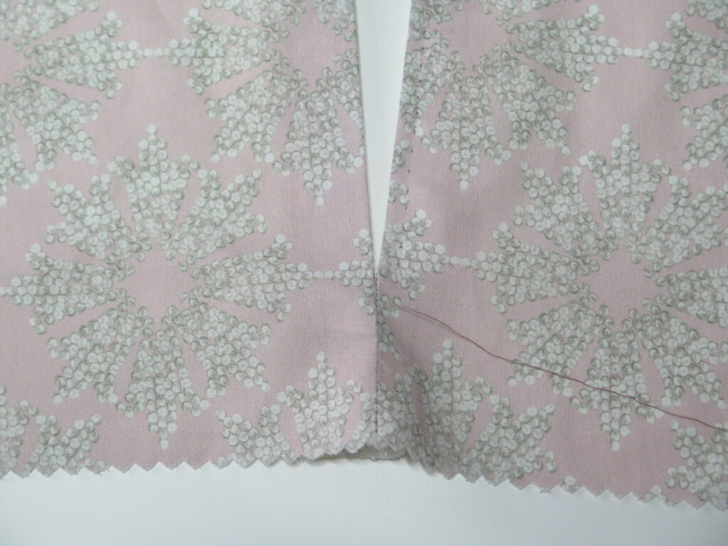 Nähen,Nähtipps,Reißverschluss einnähen,Punktstich,Stichbreite,Standardreißverschluss,Zipp,Nahtzugabe,Nahtreißverschluss,Nähübung,Nähstich,Nähanfänger,YvonnesNähtipps