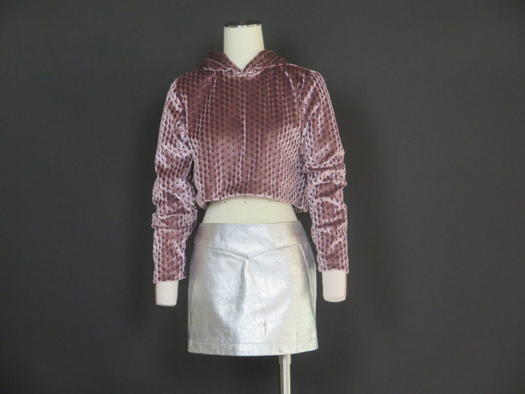 schnittzeichenkurs,poncho,cape,nähen für anfänger,modisches Must-Have,E-Learning-Kurs,Kleidungsstück,Herbst Winter Saison 23/24,Accessoire,Modeakademie,Strickstoff,Leinenstoff,Baumwolle,Fashionistas