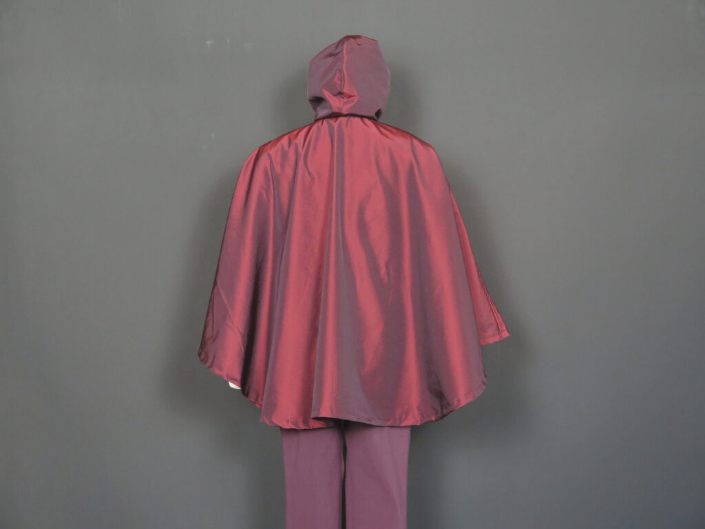 schnittzeichenkurs,poncho,cape,nähen für anfänger,modisches Must-Have,E-Learning-Kurs,Kleidungsstück,Herbst Winter Saison 23/24,Accessoire,Modeakademie,Strickstoff,Leinenstoff,Baumwolle,Fashionistas